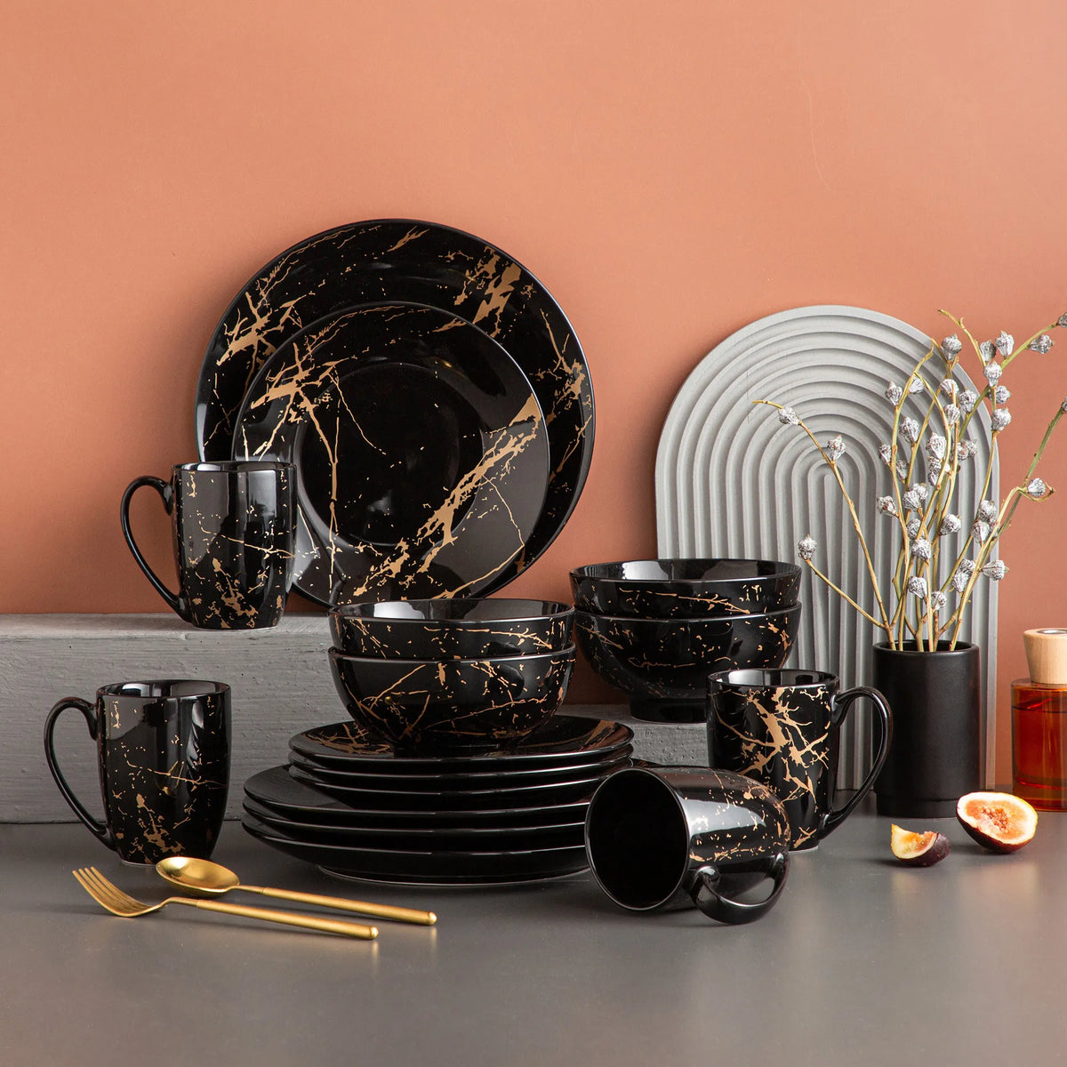 MALACASA Porcelain Dinnerware Set With Elegant Gold Splash Design