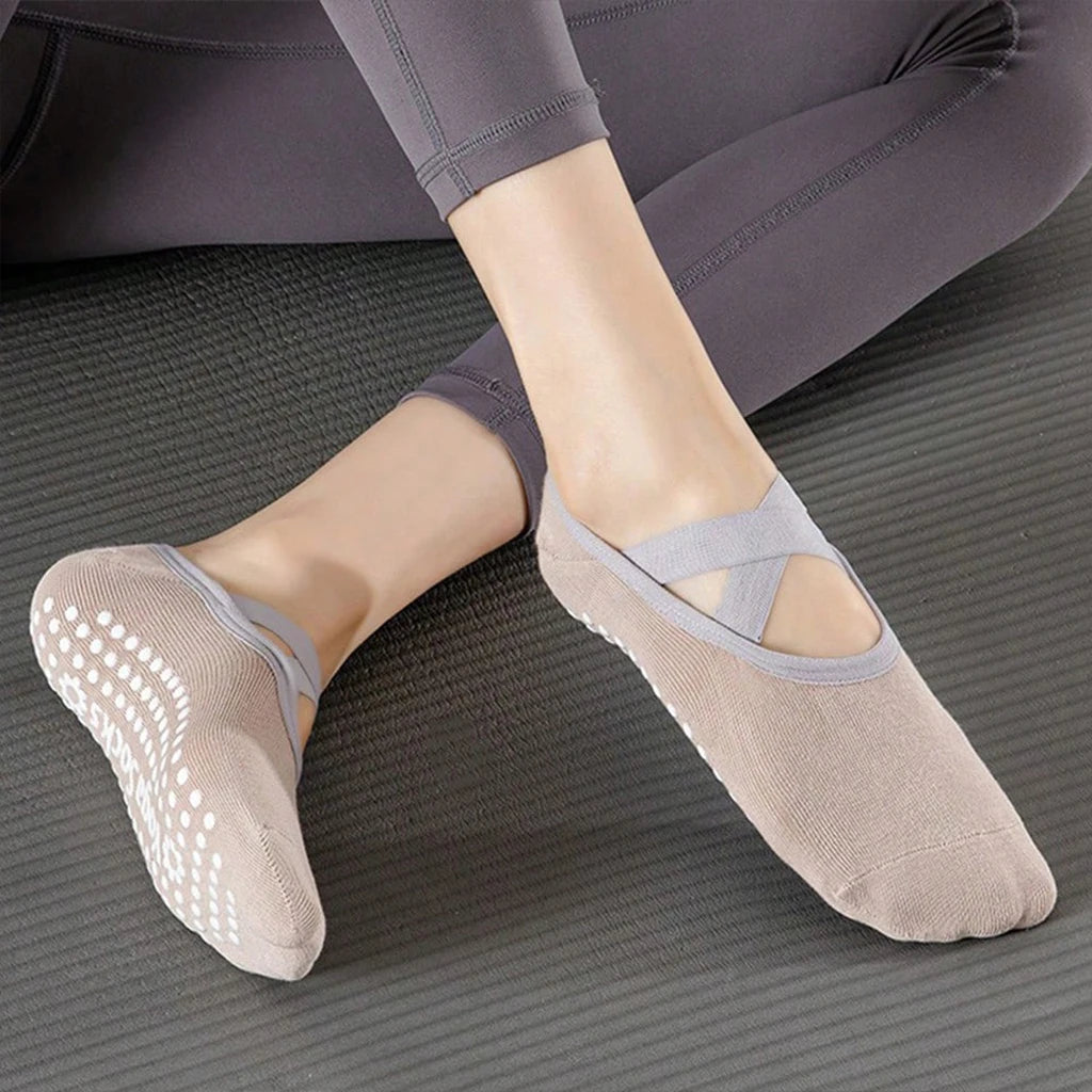 Non Slip Yoga Grip Socks for Pilates Ballet and Dance