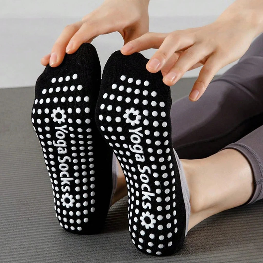 Non Slip Yoga Grip Socks for Pilates Ballet and Dance